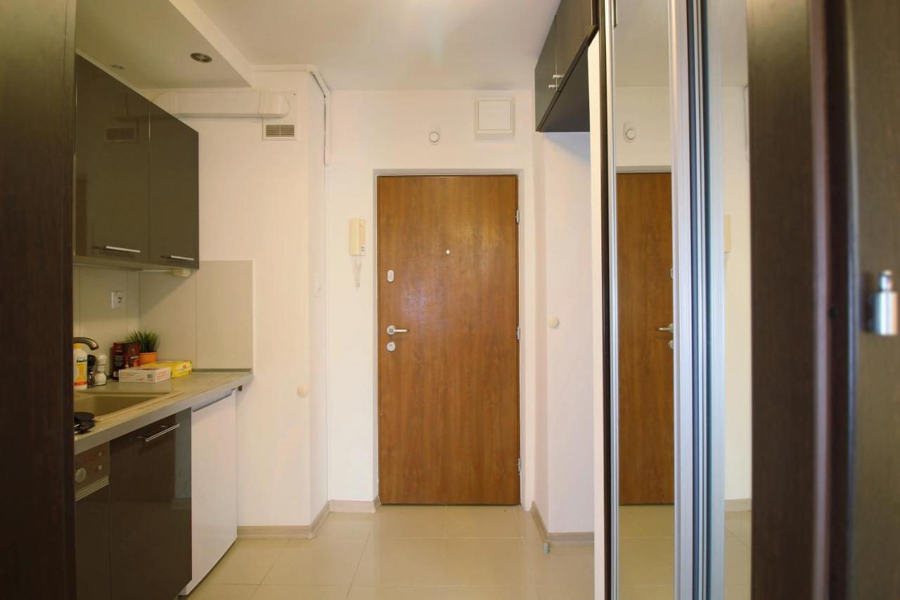 Mki Apartments - Rondo Onz Warsaw Luaran gambar