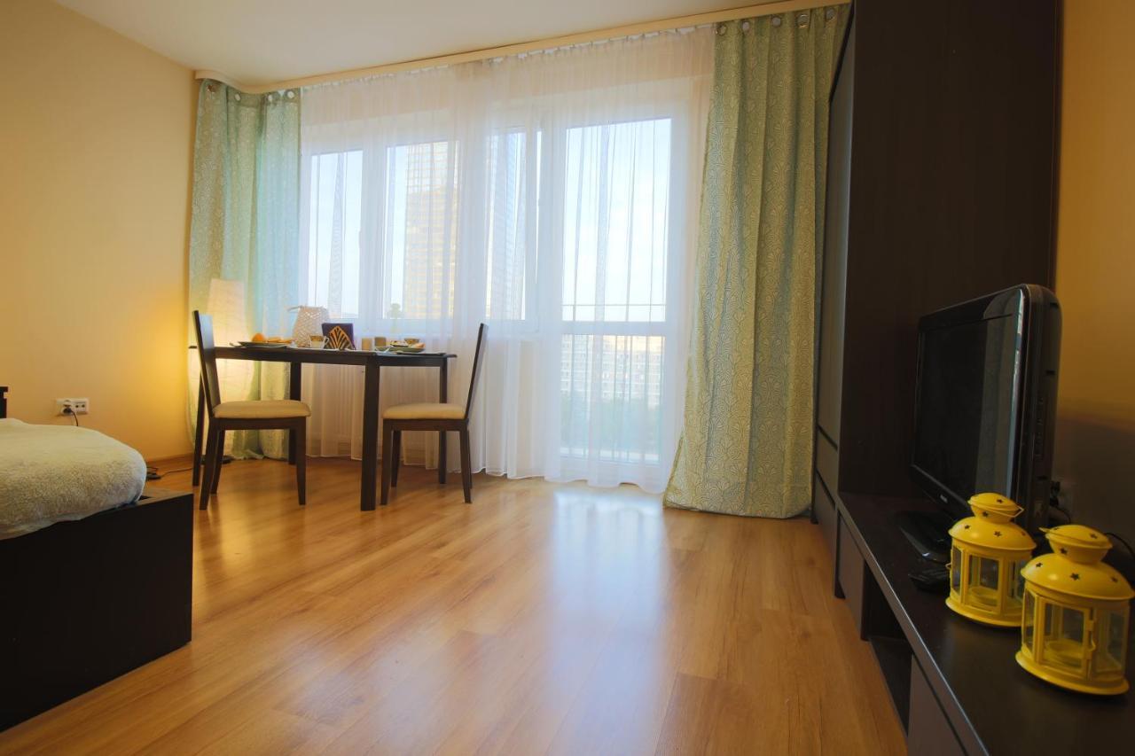 Mki Apartments - Rondo Onz Warsaw Luaran gambar